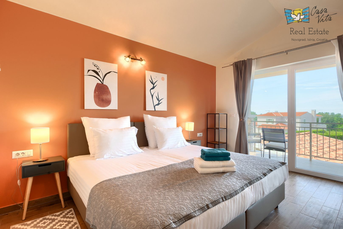 ISTRA, NOVIGRAD - Casa mediterranea con splendida vista mare!