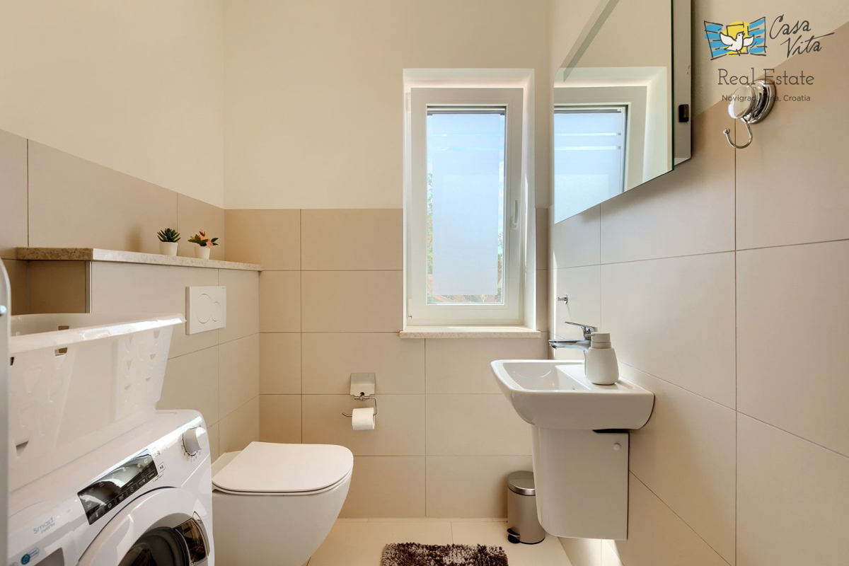 ISTRA, NOVIGRAD - Casa mediterranea con splendida vista mare!