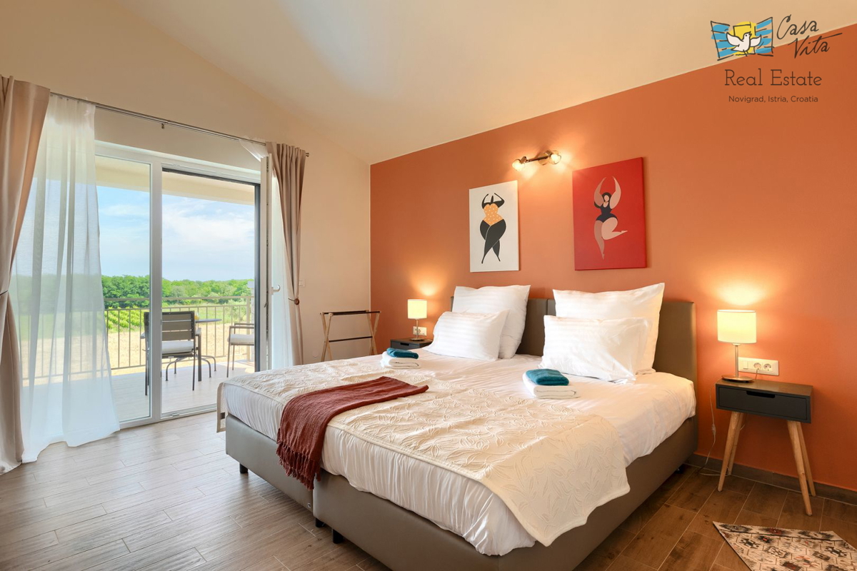 ISTRA, NOVIGRAD - Casa mediterranea con splendida vista mare!