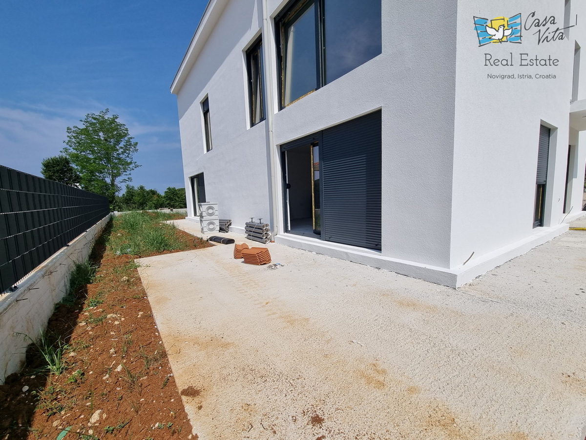 Villetta bifamiliare con 200 mq di giardino, a 3 km dal mare!!