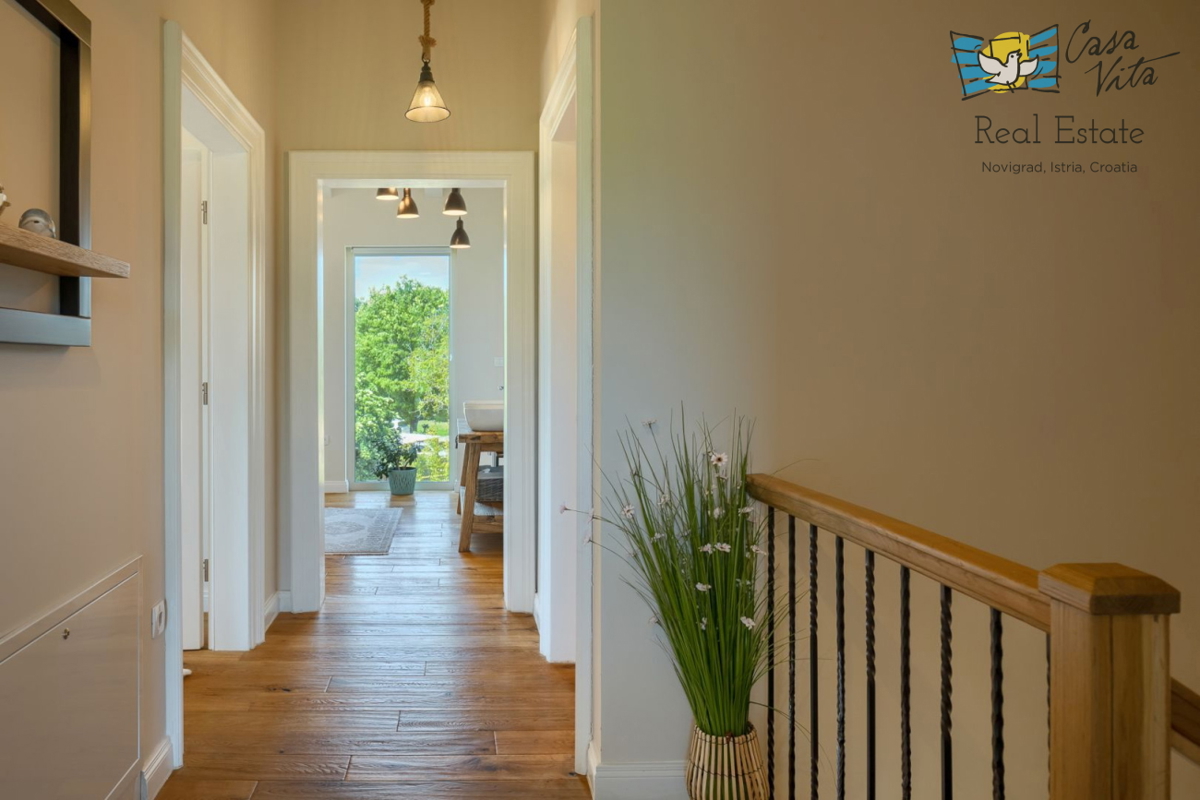 Una bellissima villa in pietra vicino alla città di Parenzo!