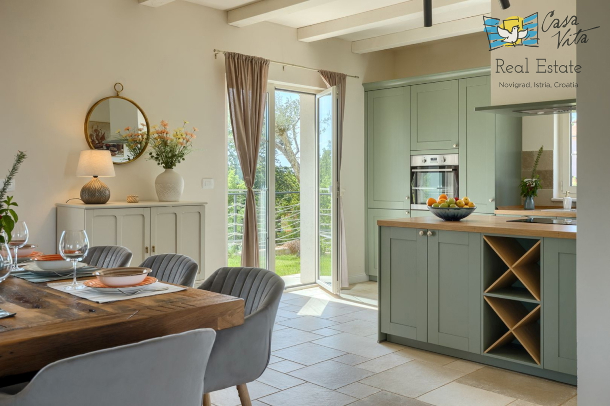 Una bellissima villa in pietra vicino alla città di Parenzo!