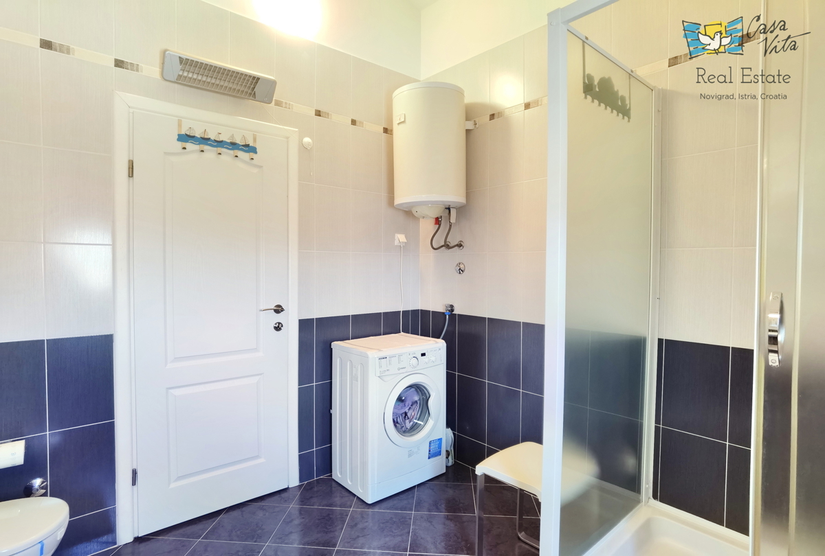 ISTRA, POREČ - Appartamento con due camere da letto in una posizione tranquilla vicino a tutti i servizi!