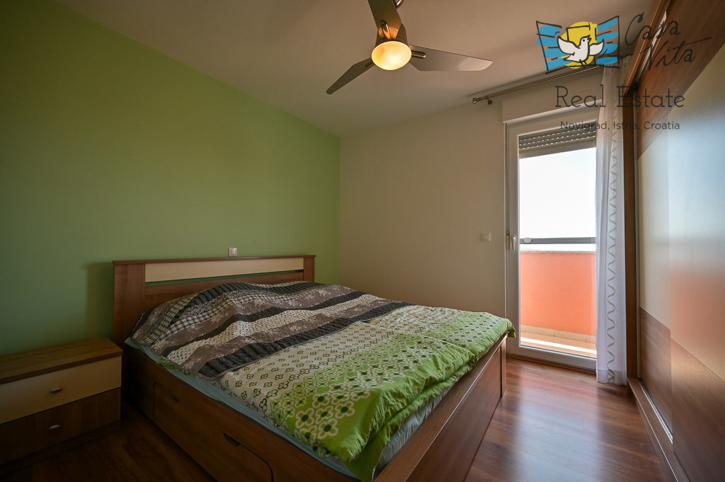 ISTRA, NOVIGRAD - Casa a schiera a 1500 m dal mare e dal centro città!