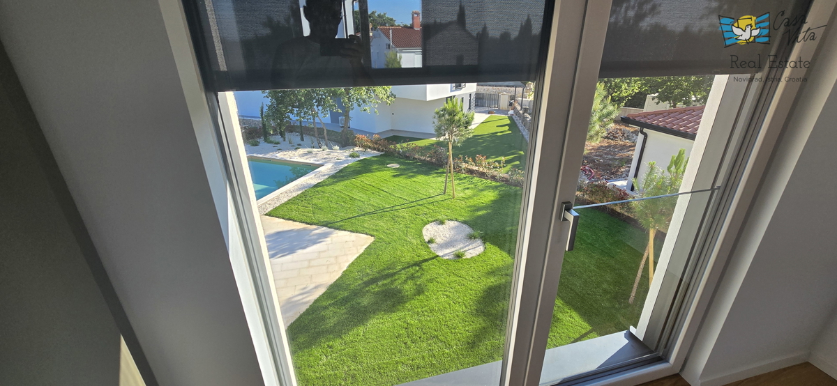 Nuova casa con piscina in Istria