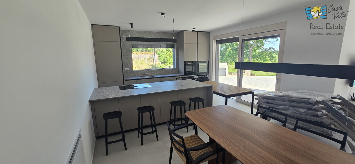 Nuova casa con piscina in Istria