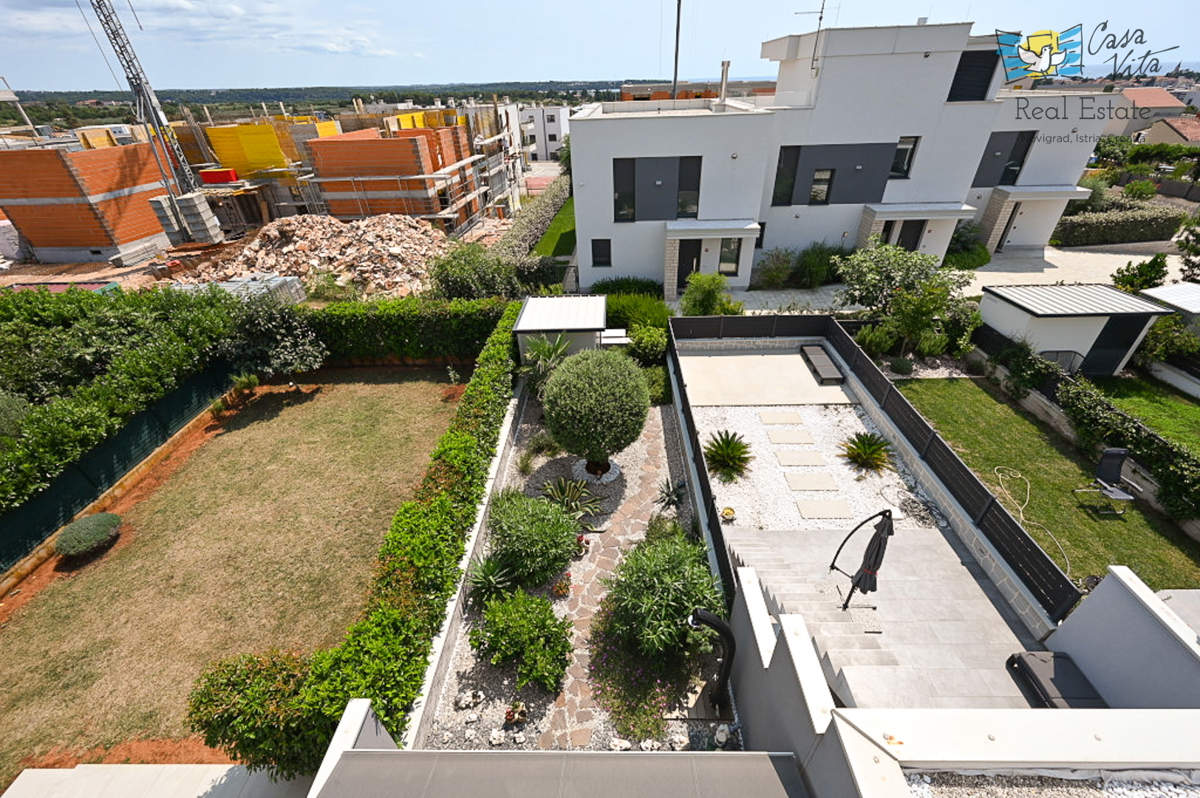 Casa a schiera con bellissima vista sul mare - Cittanova!