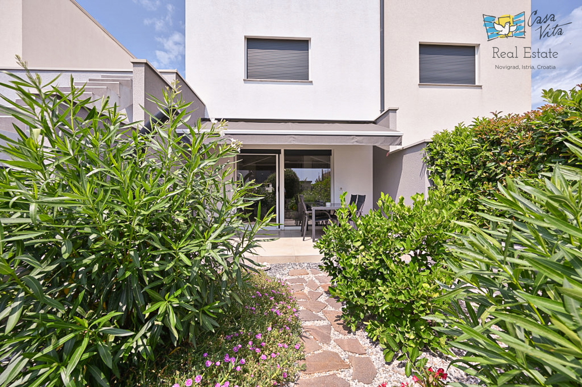 Casa a schiera con bellissima vista sul mare - Cittanova!