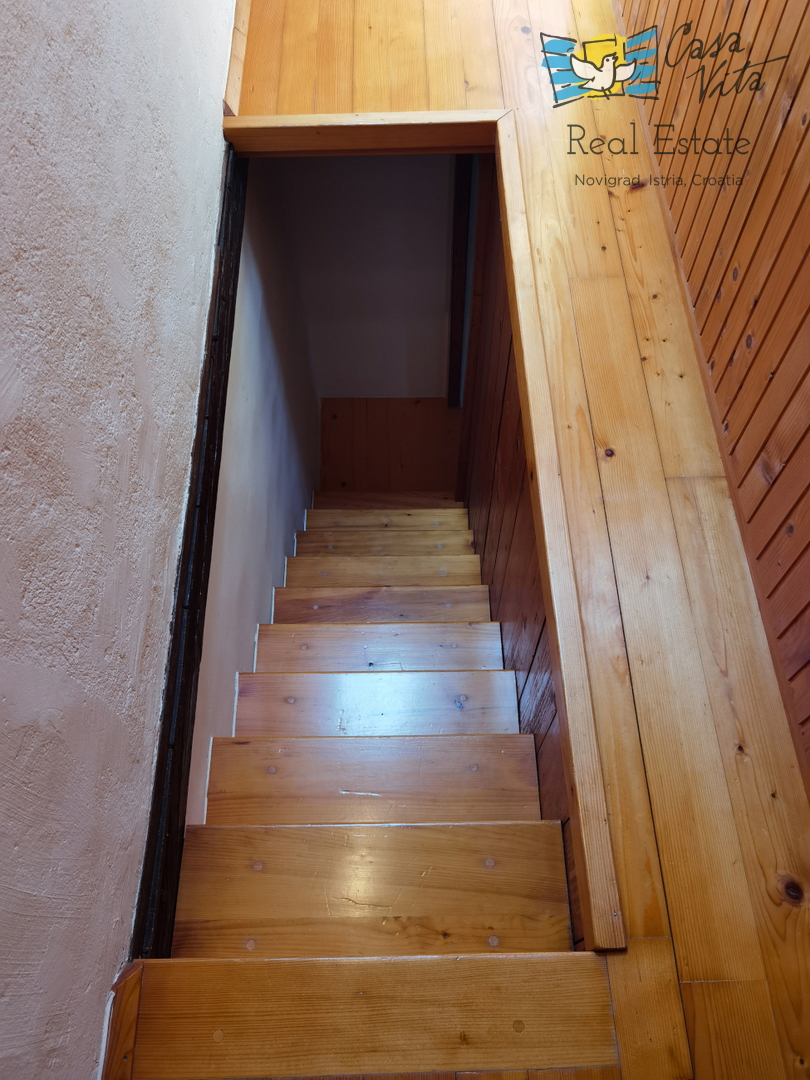 Casa in pietra d'Istria con ampio giardino!