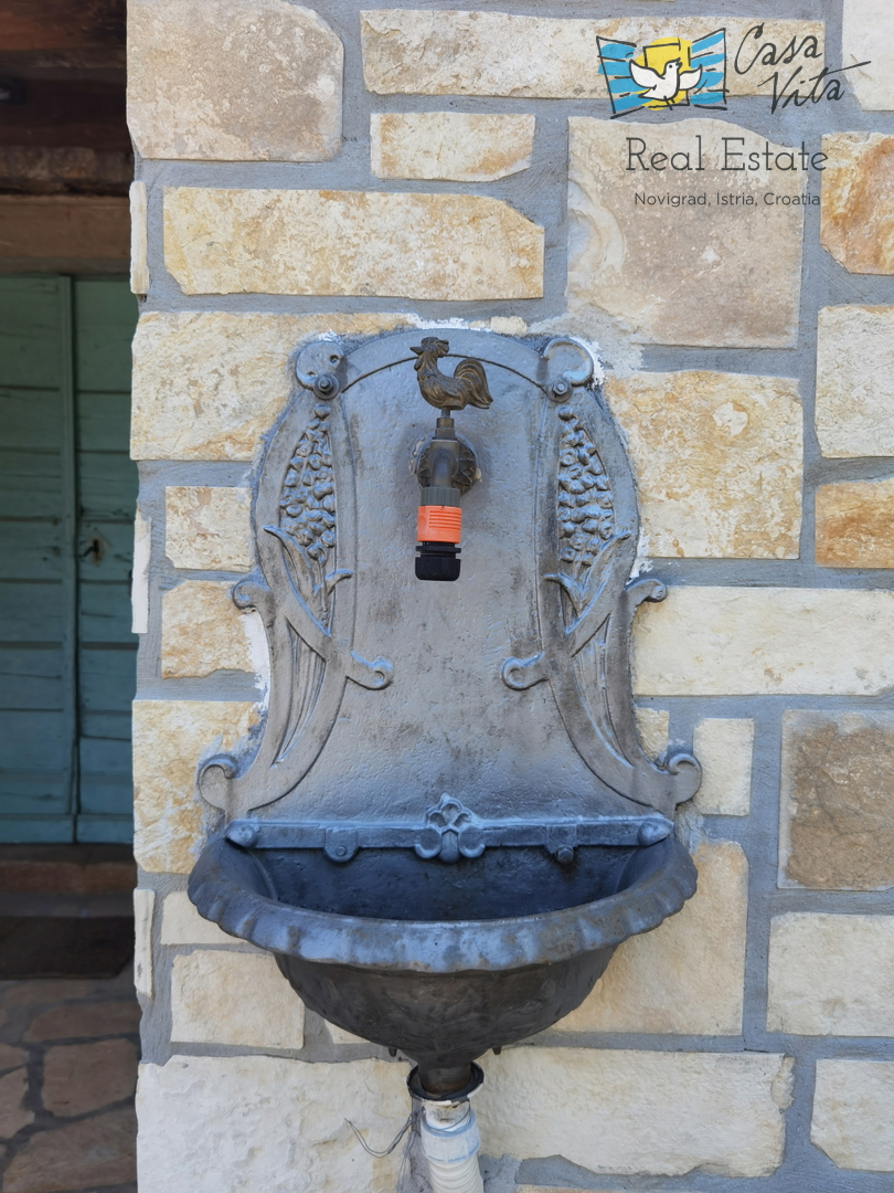 Casa in pietra d'Istria con ampio giardino!