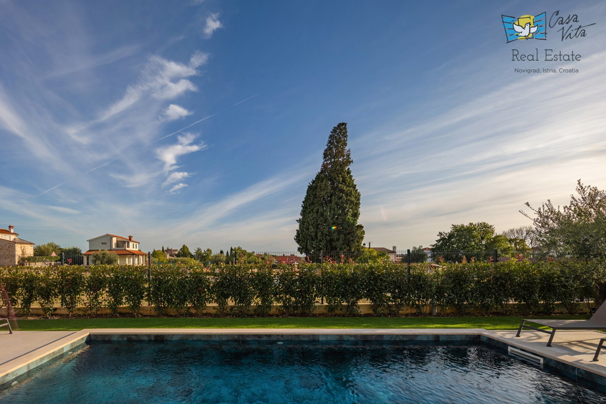 ISTRA, POREČ - Lussuosa villa con piscina a 1 km dal mare!