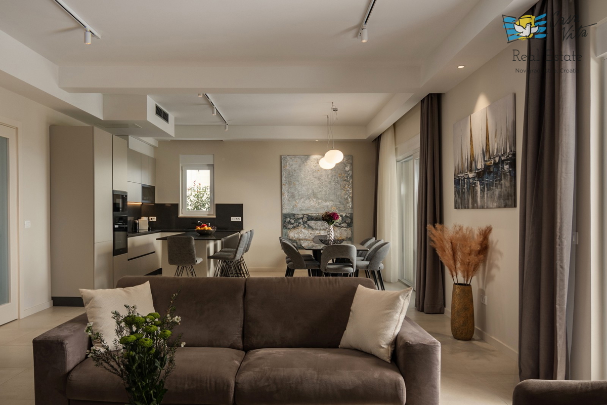 ISTRA, POREČ - Lussuosa villa con piscina a 1 km dal mare!