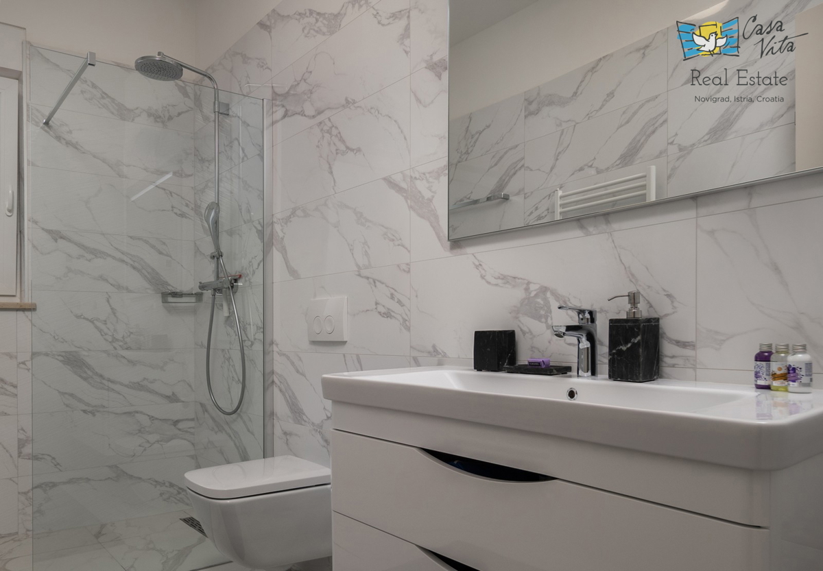 ISTRA, POREČ - Lussuosa villa con piscina a 1 km dal mare!