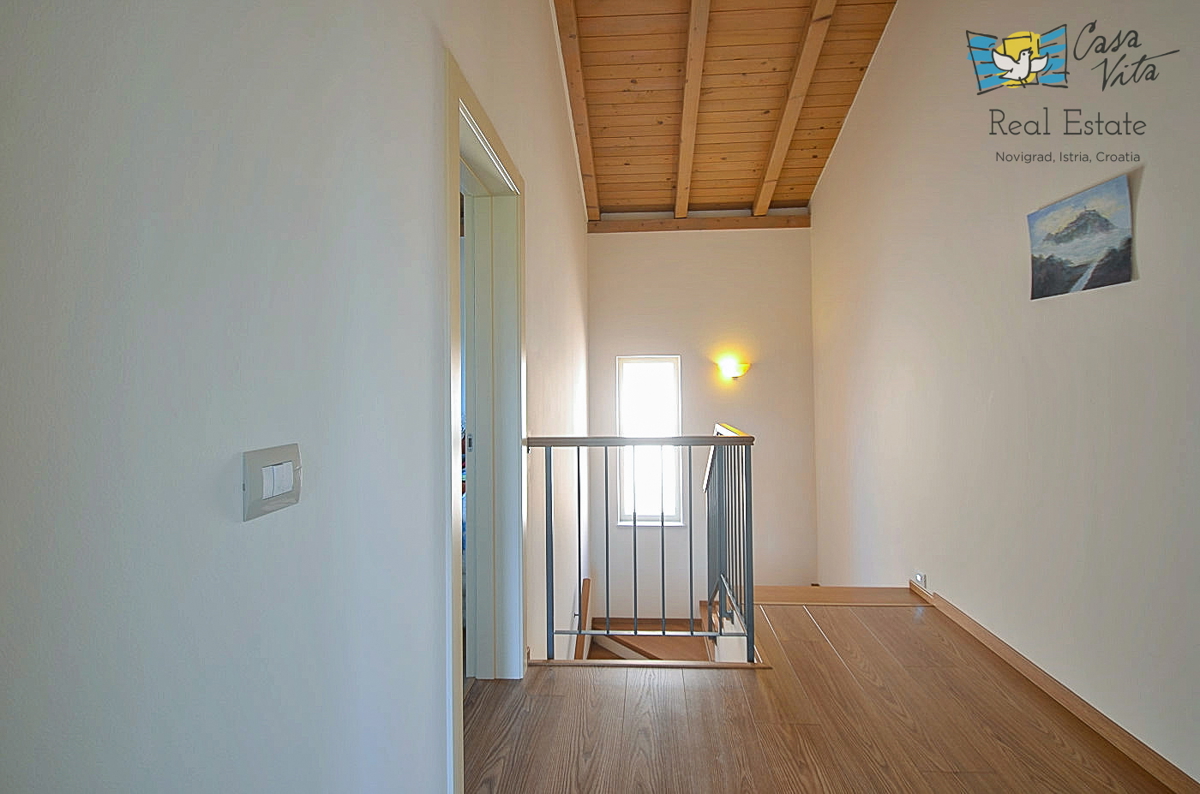 ISTRA, NOVIGRAD - Bellissima e spaziosa casa con piscina a 3 km dal mare!