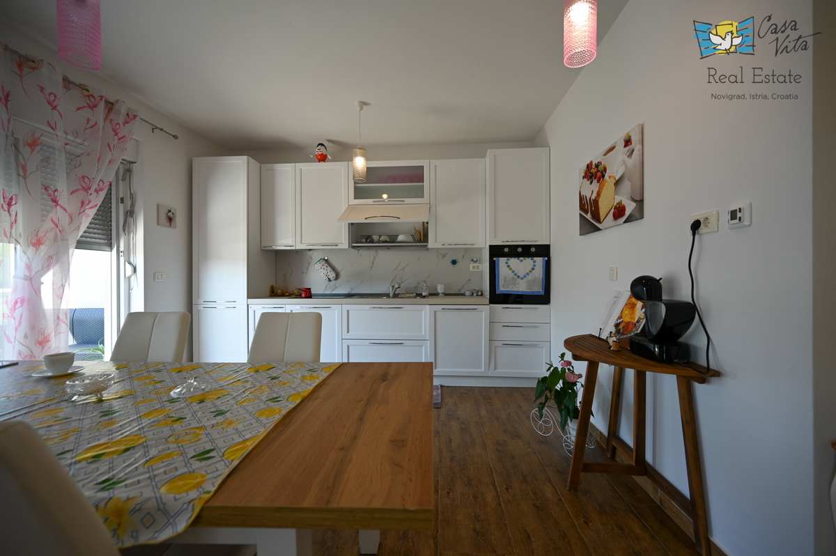 ISTRA, Novigrad - Appartamento in ottima posizione a 500 m dal mare