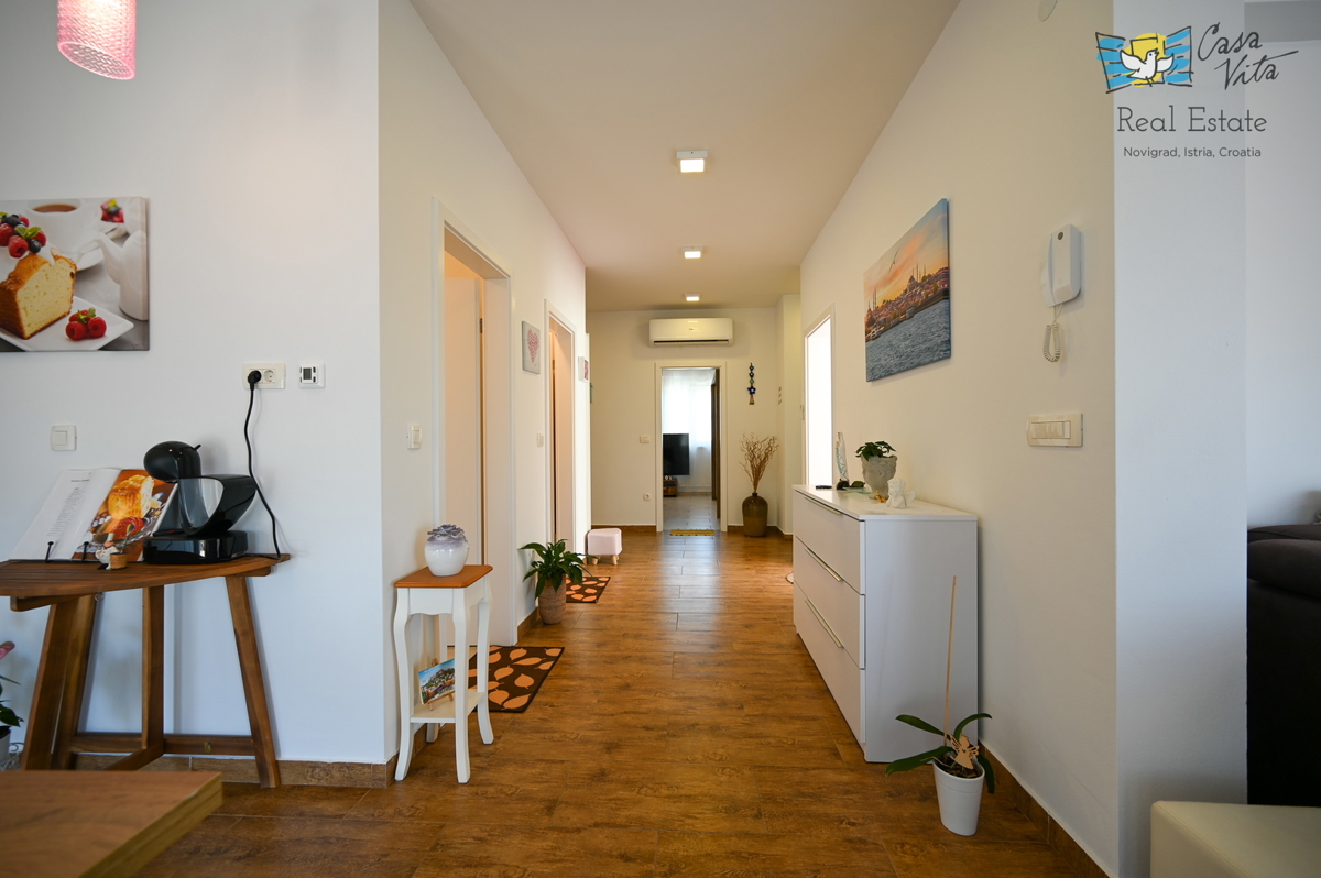 ISTRA, Novigrad - Appartamento in ottima posizione a 500 m dal mare