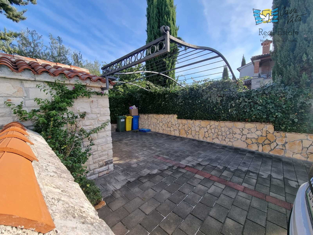 ISTRA, Poreč - Bellissima casa bifamiliare a 1000 m dal mare!