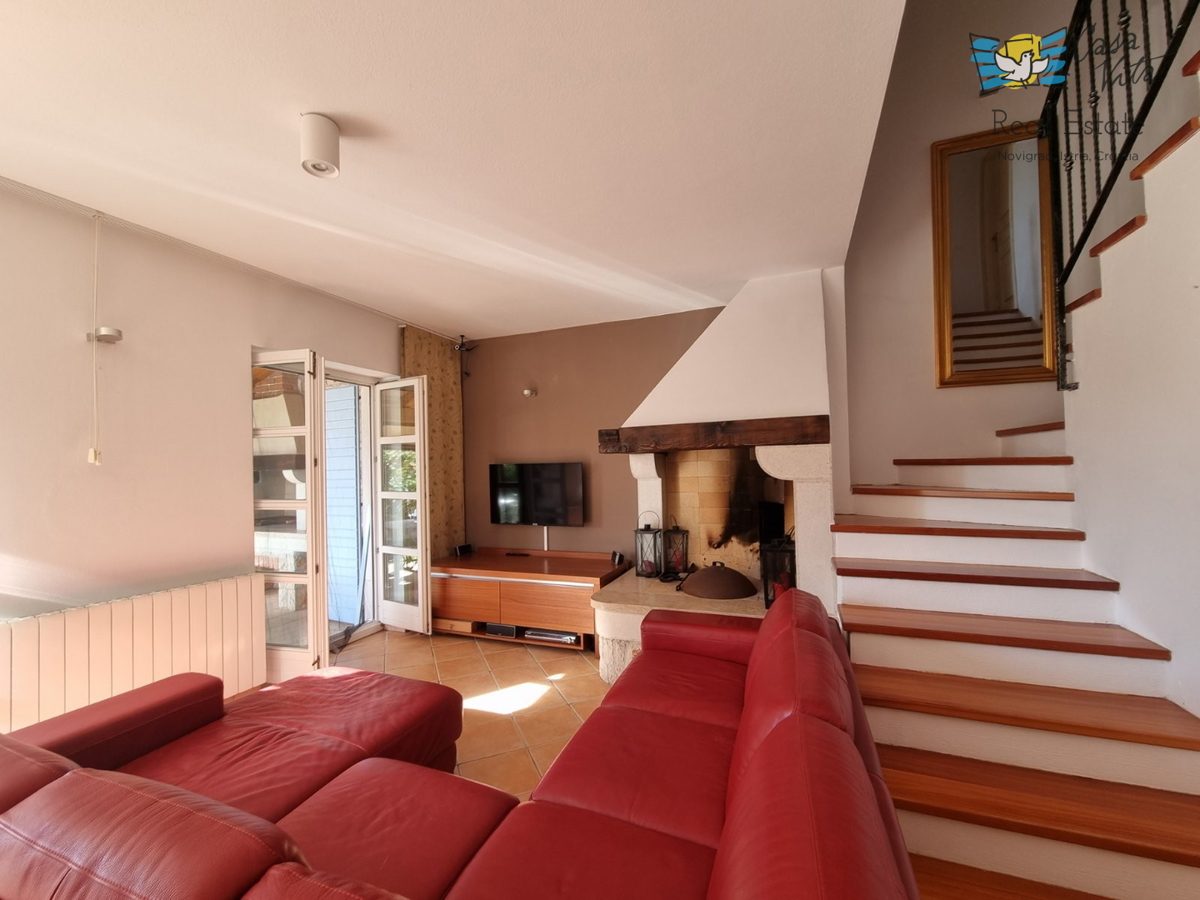 ISTRA, Poreč - Bellissima casa bifamiliare a 1000 m dal mare!