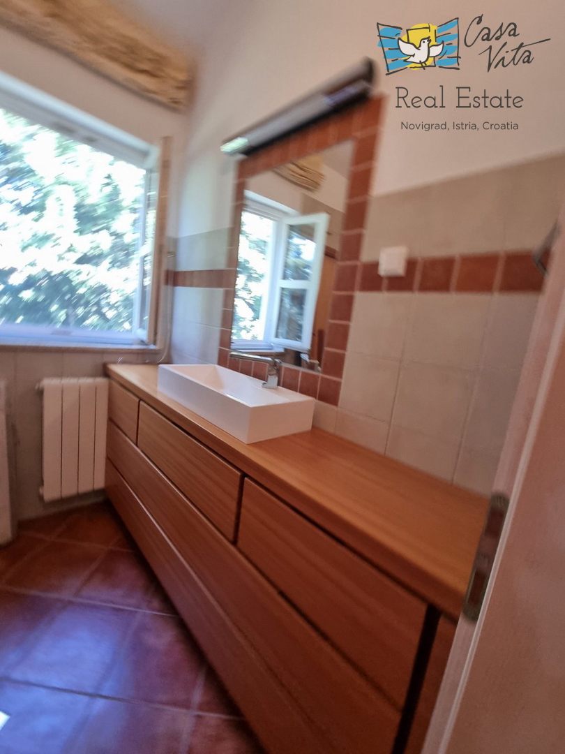 ISTRA, Poreč - Bellissima casa bifamiliare a 1000 m dal mare!