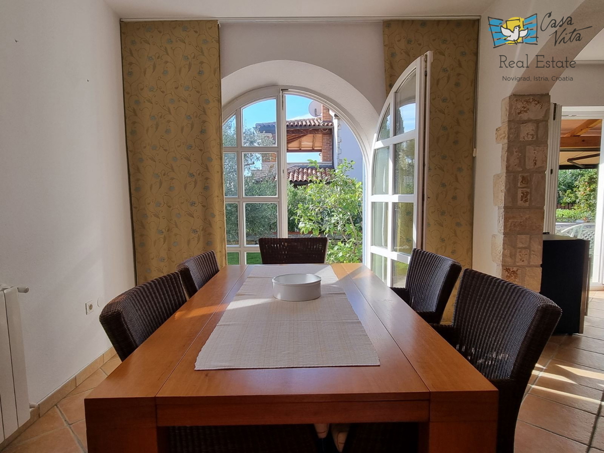 ISTRA, Poreč - Bellissima casa bifamiliare a 1000 m dal mare!