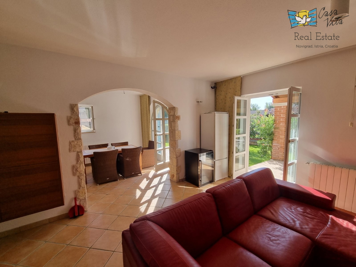 ISTRA, Poreč - Bellissima casa bifamiliare a 1000 m dal mare!