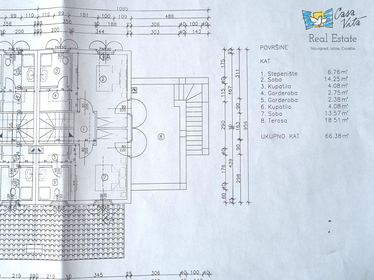 ISTRA, Poreč - Bellissima casa bifamiliare a 1000 m dal mare!