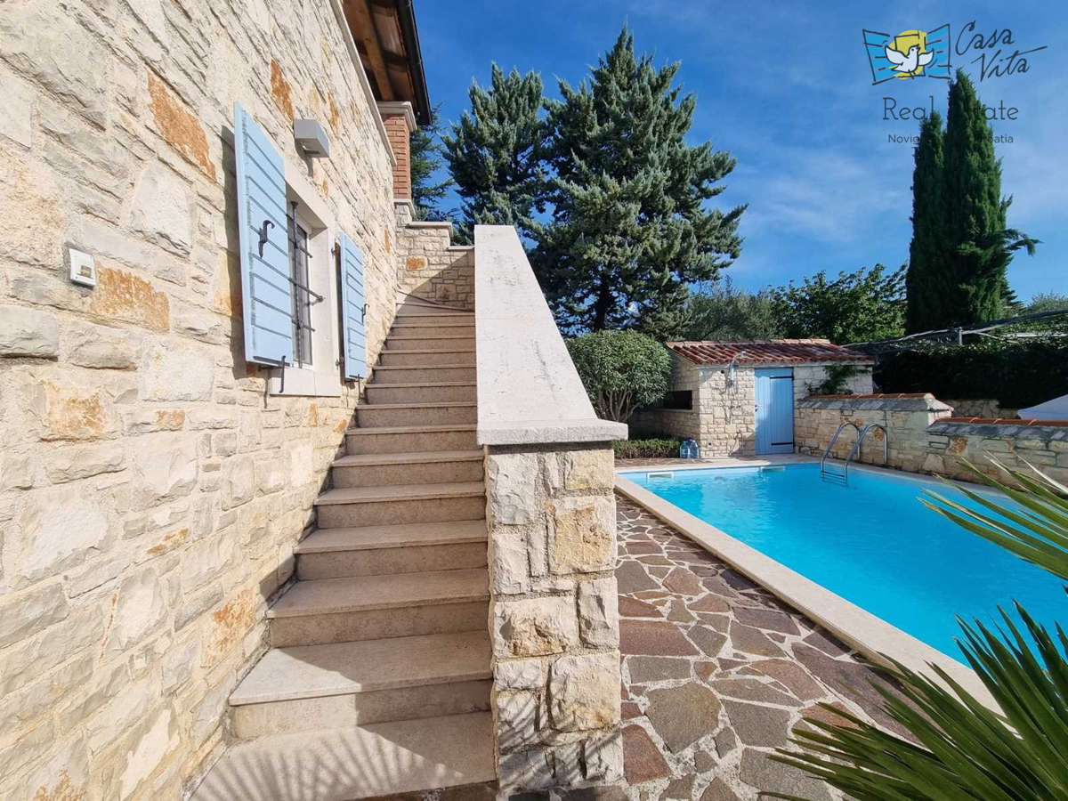 ISTRA, Poreč - Bellissima casa bifamiliare a 1000 m dal mare!