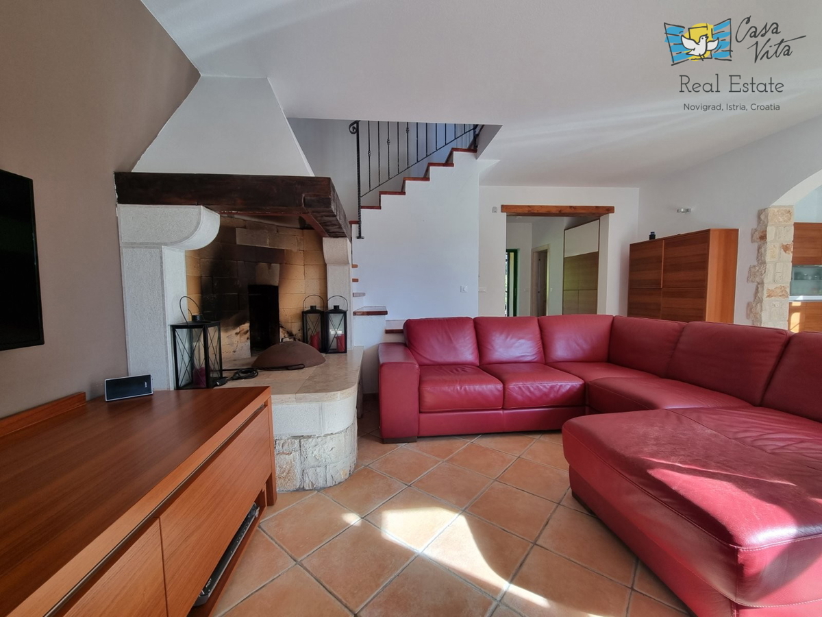 ISTRA, Poreč - Bellissima casa bifamiliare a 1000 m dal mare!