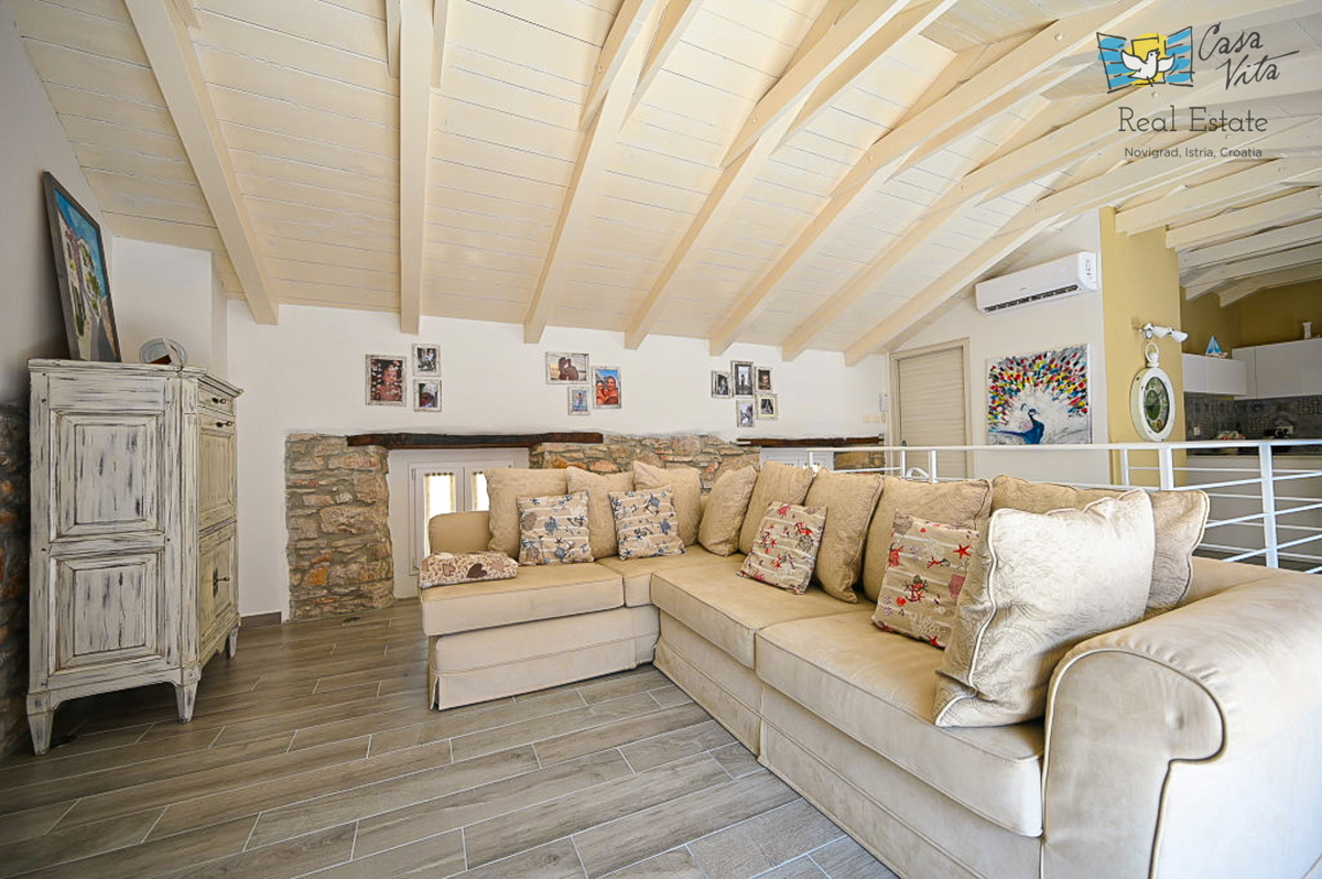 ISTRA, NOVIGRAD - Casa nel centro città