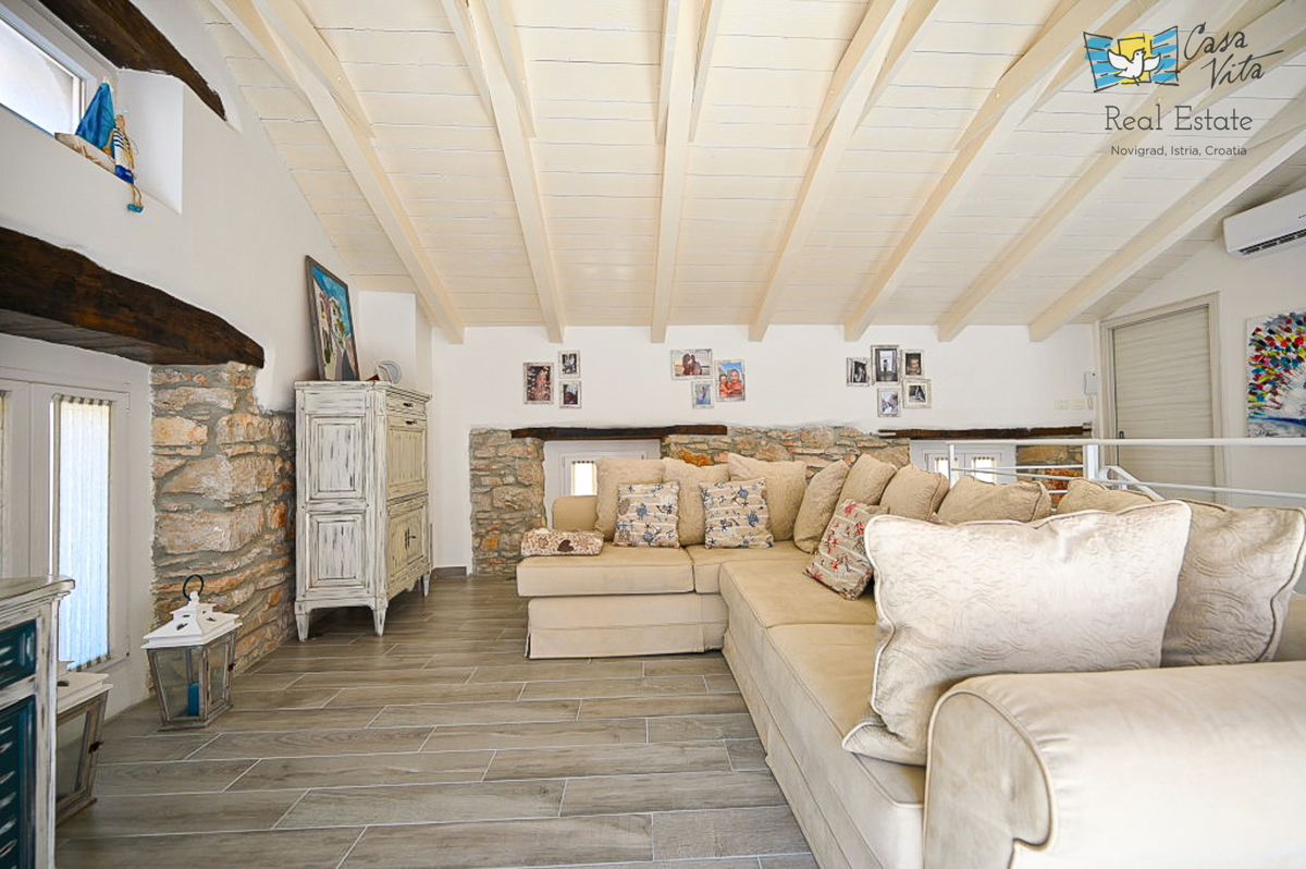 ISTRA, NOVIGRAD - Casa nel centro città