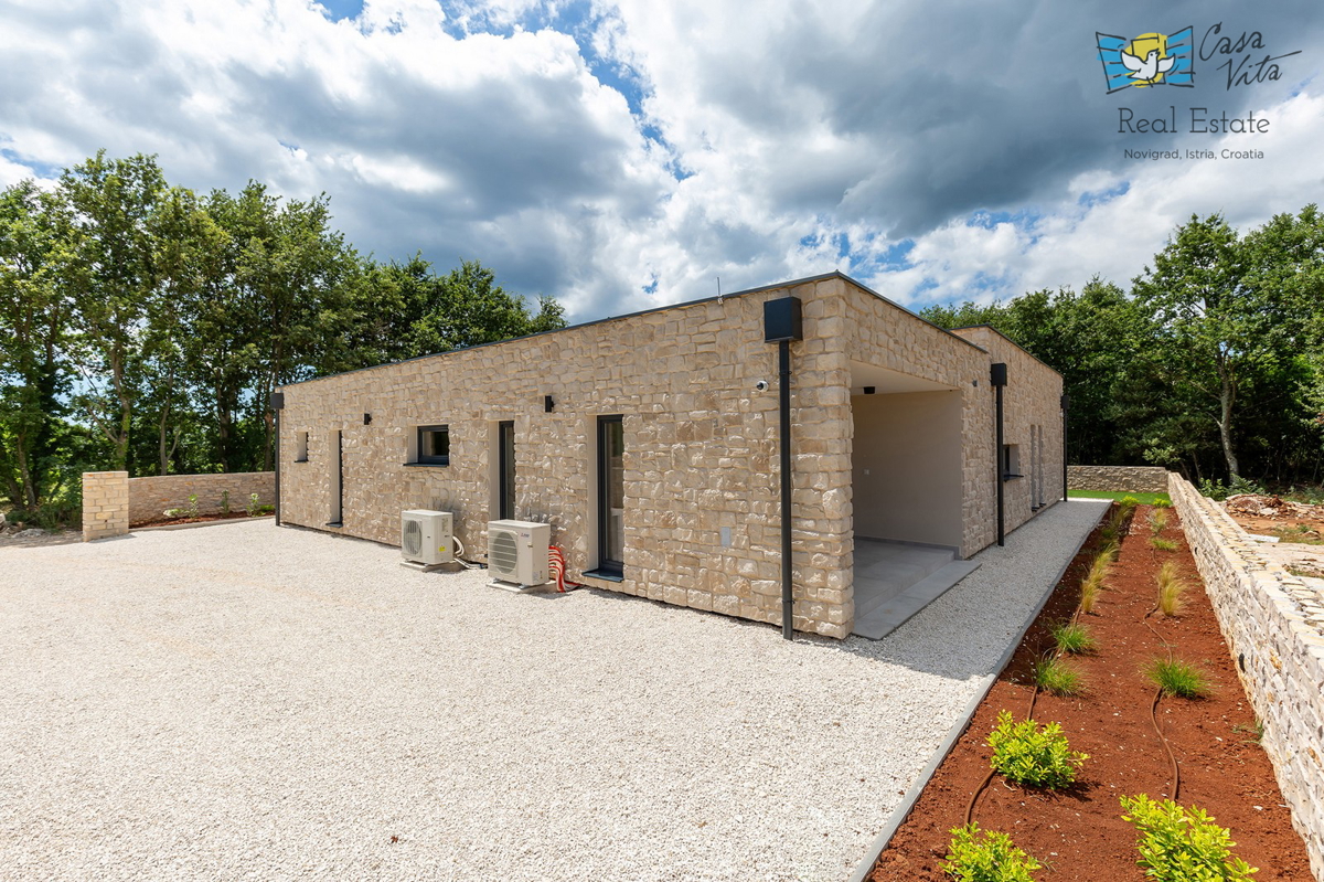 Villa modernamente arredata con piscina - Svetivinčenat, Jurišići