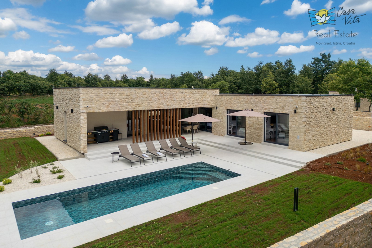 Villa modernamente arredata con piscina - Svetivinčenat, Jurišići