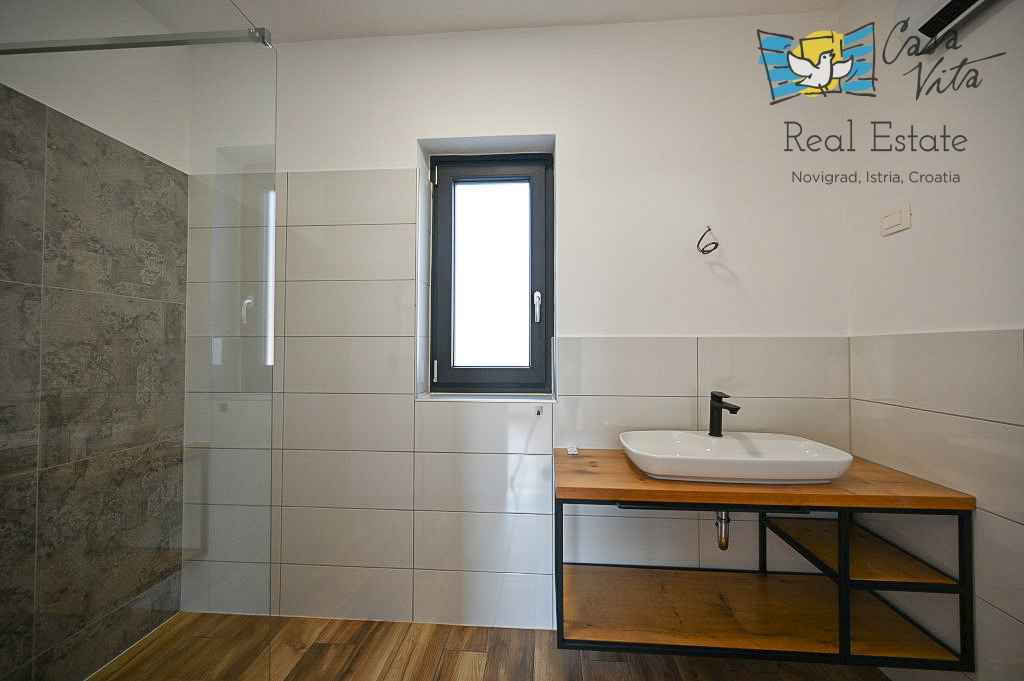 ISTRA, POREČ - Casa con piscina e vista mozzafiato sul mare!