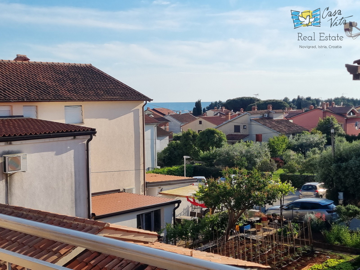 ISTRA, NOVIGRAD - Appartamento con due camere da letto e bella vista sul mare!