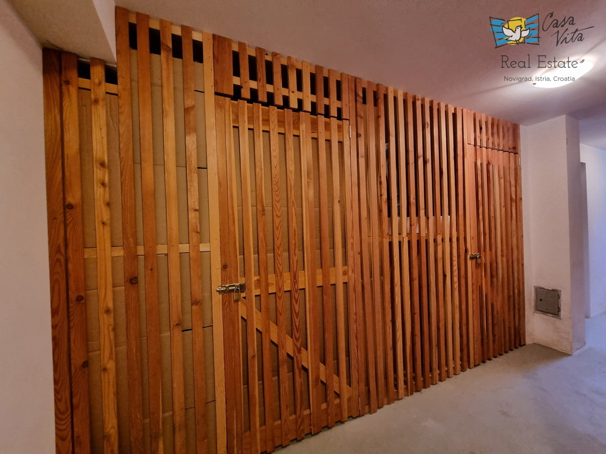 ISTRA, NOVIGRAD - Appartamento con due camere da letto e bella vista sul mare!