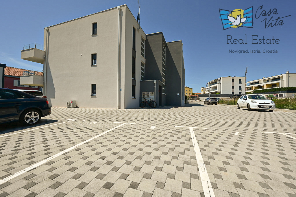 ISTRA, NOVIGRAD - Appartamento funzionale a Novigrad a 1000 m dal mare!