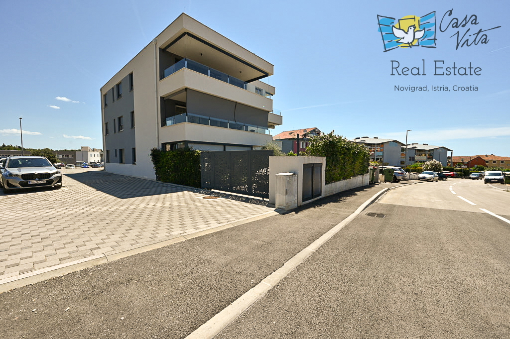 ISTRA, NOVIGRAD - Appartamento funzionale a Novigrad a 1000 m dal mare!