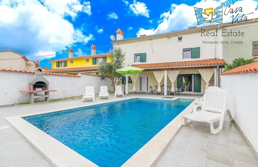 ISTRA, PULA - Casa in pietra con piscina