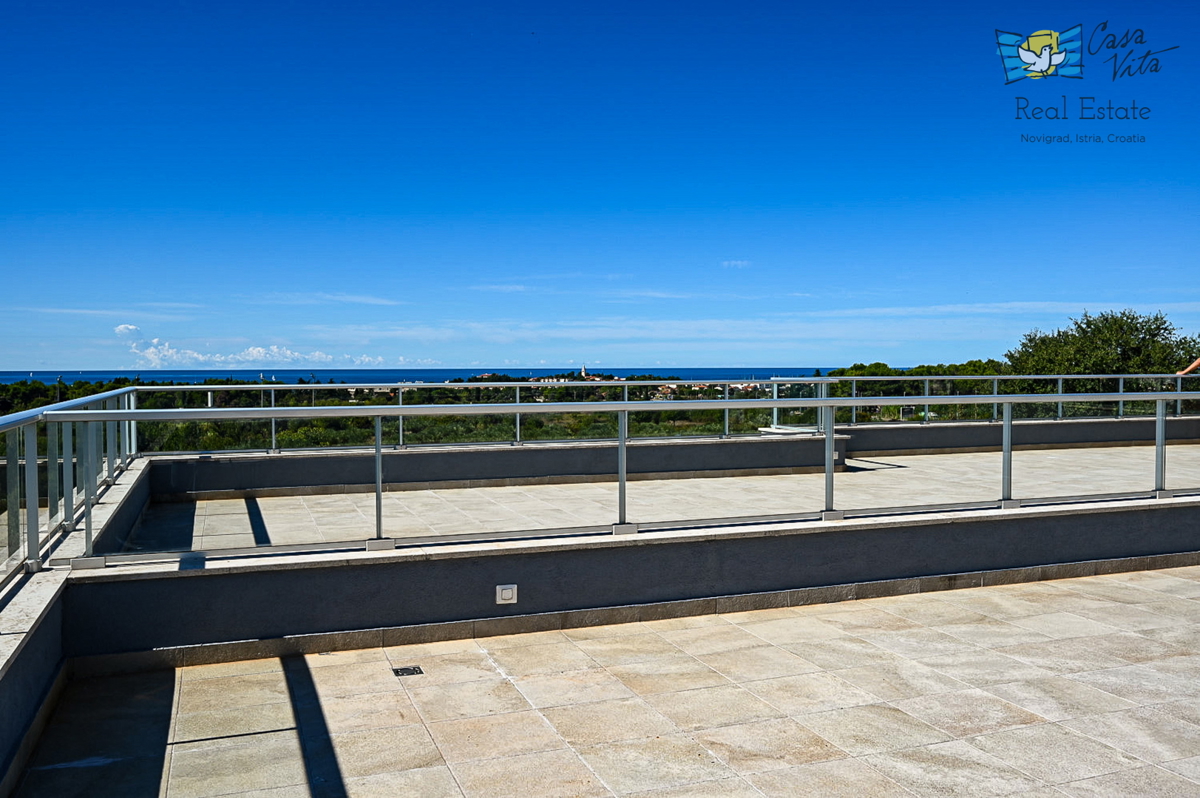 Bella casa con vista panoramica sul mare e sulla città di Cittanova - 500 metri dal mare!