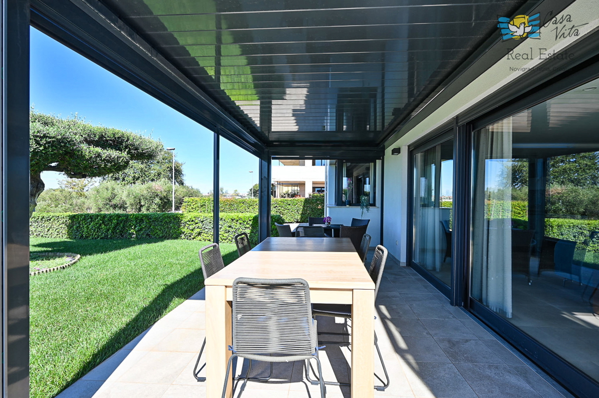 Bella casa con vista panoramica sul mare e sulla città di Cittanova - 500 metri dal mare!