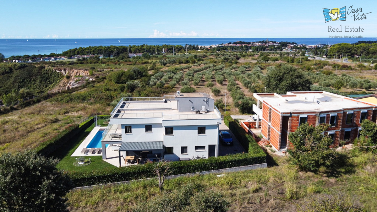 Bella casa con vista panoramica sul mare e sulla città di Cittanova - 500 metri dal mare!