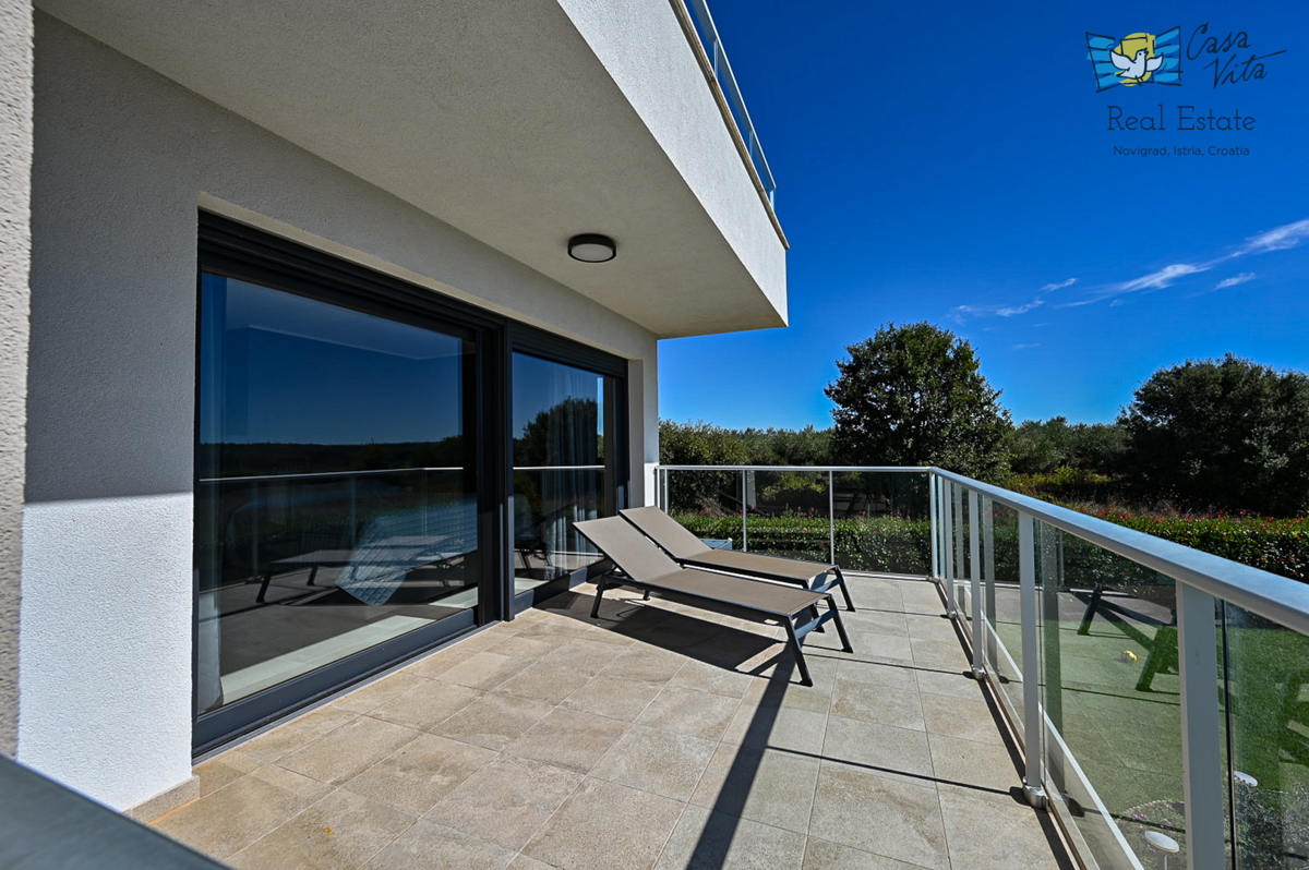 Bella casa con vista panoramica sul mare e sulla città di Cittanova - 500 metri dal mare!