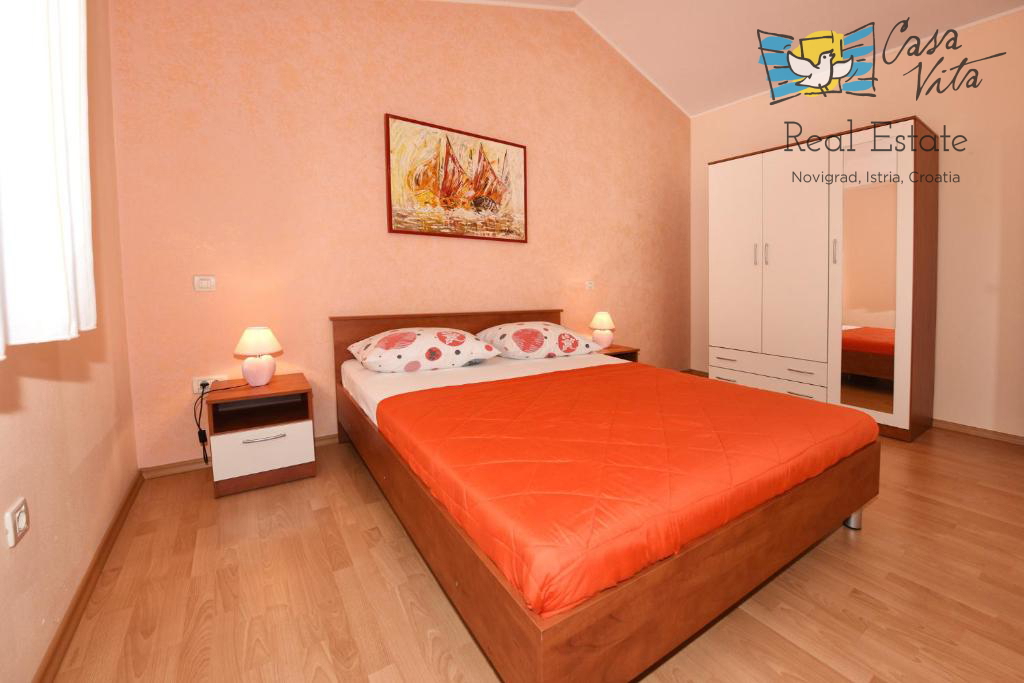 Istria, Parenzo - Casa indipendente a 12 km dal mare e dal centro di Parenzo!