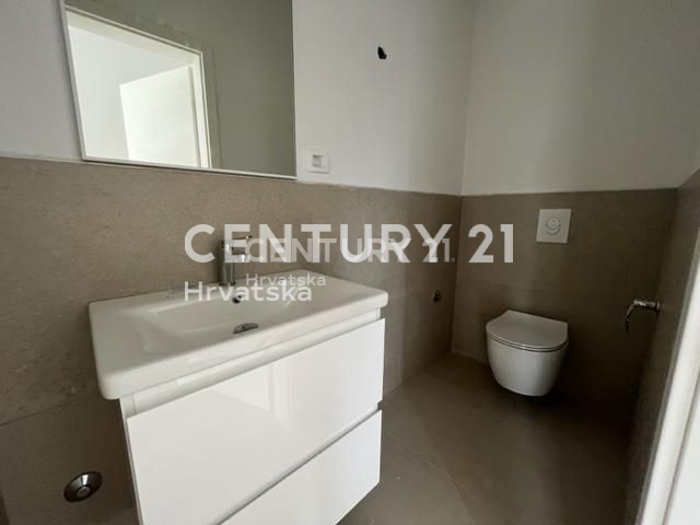 Vendita, Appartamento, 3,5 locali (3S+DB), Provincia di Istria, Poreč