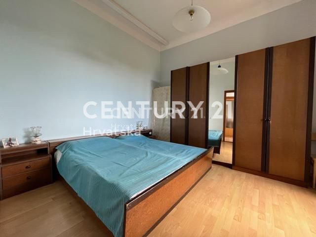 Vendita, Appartamento, 2,5 locali (2S+DB), Provincia di Istria, Umag