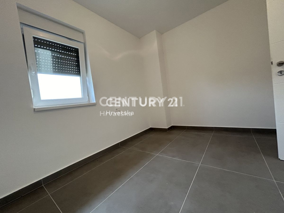 Vendita, Appartamento, 2,5 locali (2S+DB), Provincia di Istria, Umag