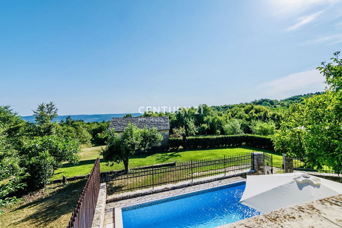 Vendita, Casa, Bifamiliare, Provincia di Istria, Oprtalj, Zrenj