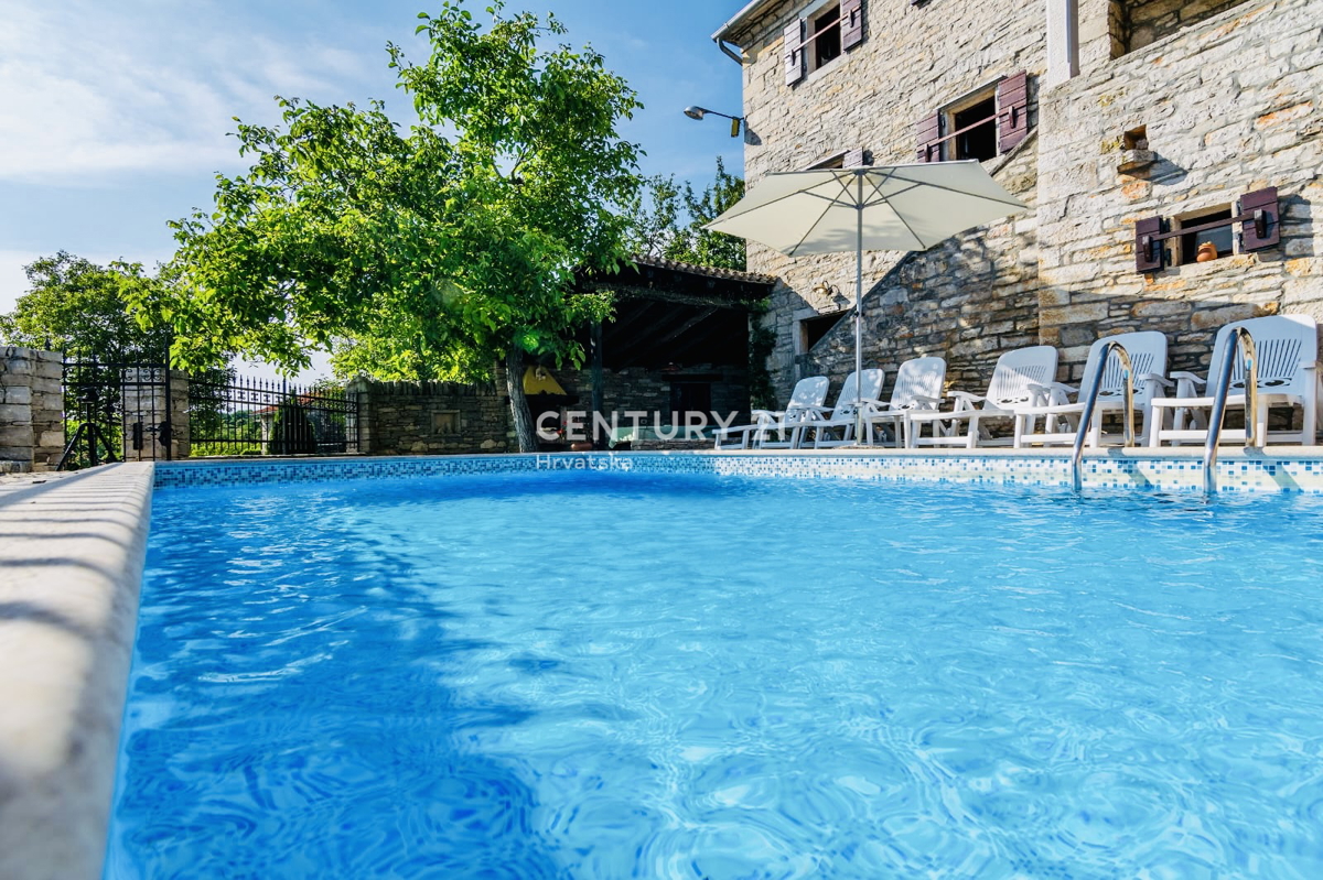 Vendita, Casa, Bifamiliare, Provincia di Istria, Oprtalj, Zrenj