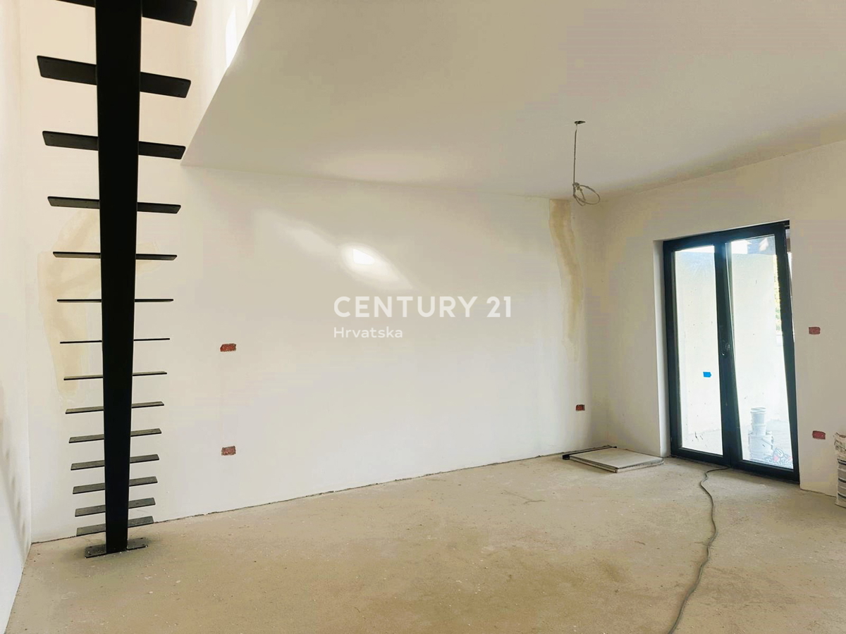 POREČ, VENDESI DOPPIA VILLA, NUOVA COSTRUZIONE CON PISCINA