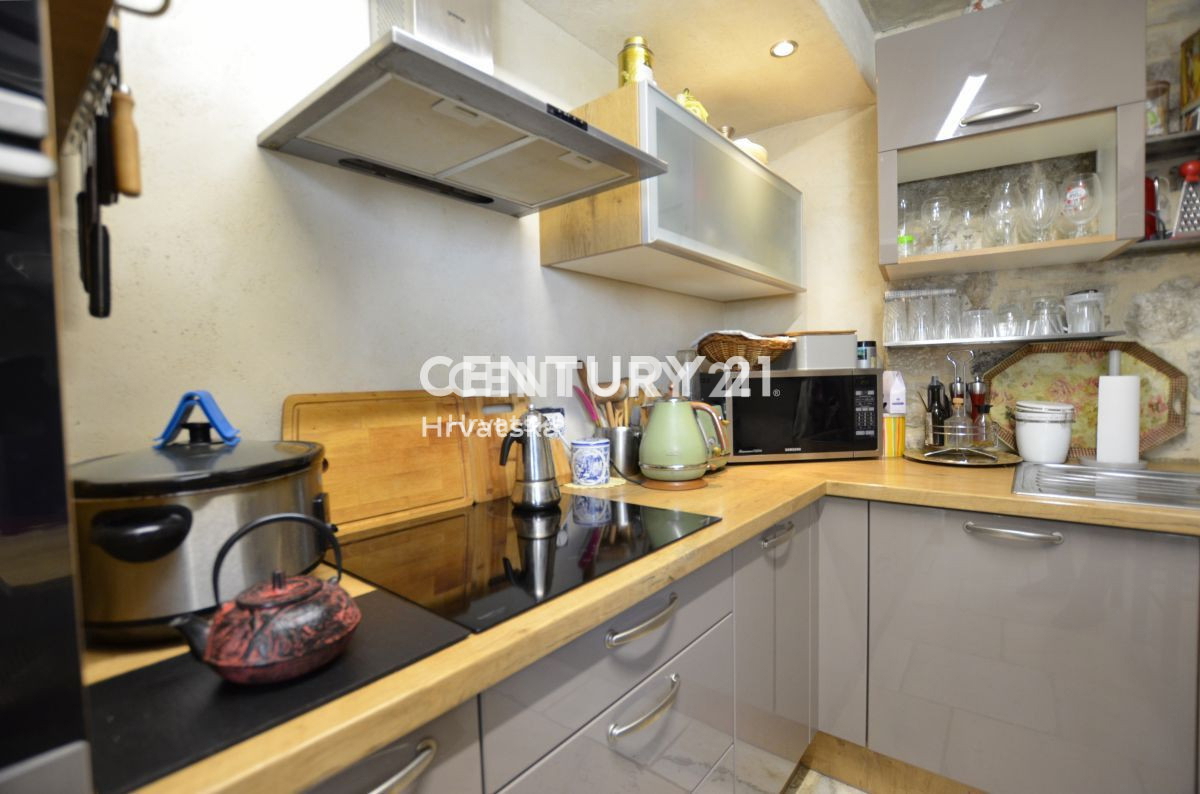 Vendita, Casa, Indipendente, Provincia di Istria, Buje, Kaštel